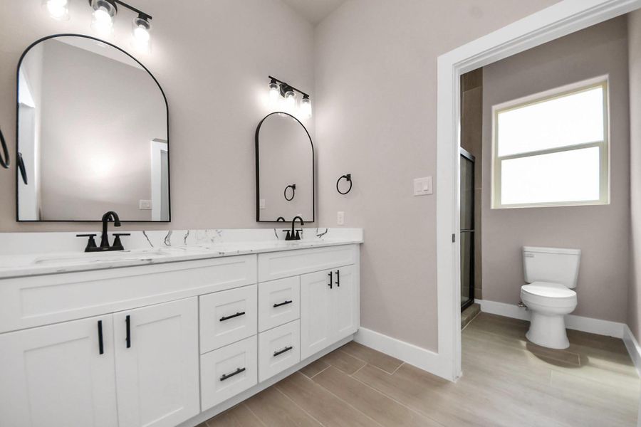 Master bathroom Master bathroom