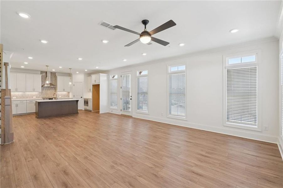 Spacious, unfurnished interior of a new home in IveyBrooke, Alpharetta (Image 48).