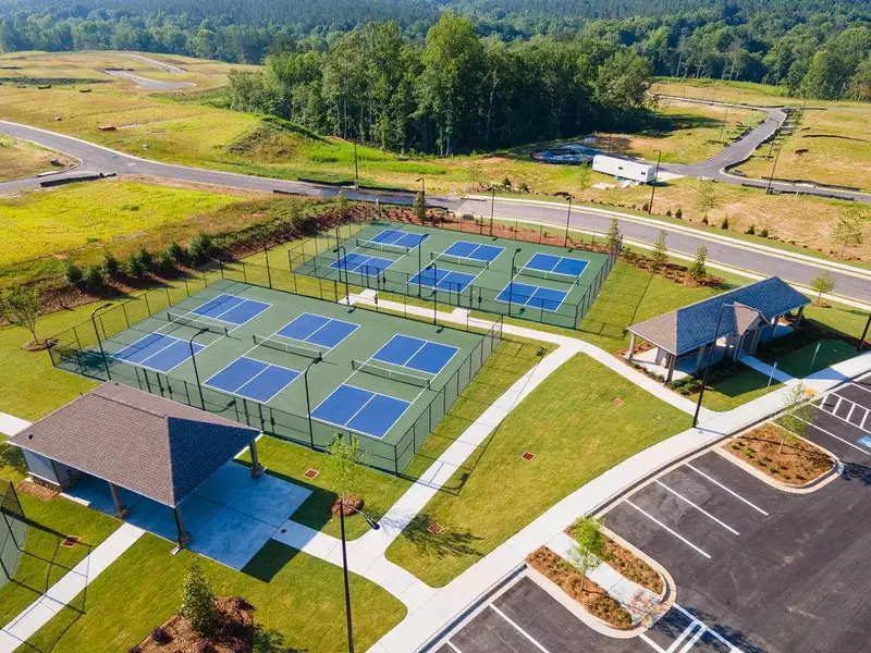 Community amenities in Sheffield Highlands, Dallas (Image 39). Community amenities in Sheffield Highlands, Dallas (Image 39).