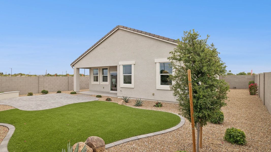 Exterior details and patio area of a home in Western Crossing, Florence (Image 23).