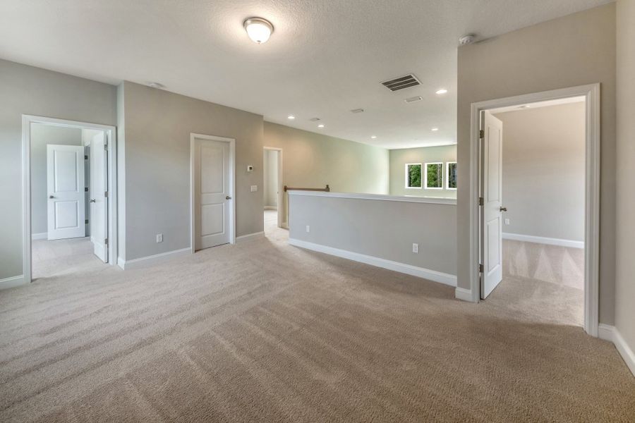 Representative unfurnished interior of a home built from the Walton by Riverside Homes in Mariposa at EverRange, Jacksonville (Image 45).
