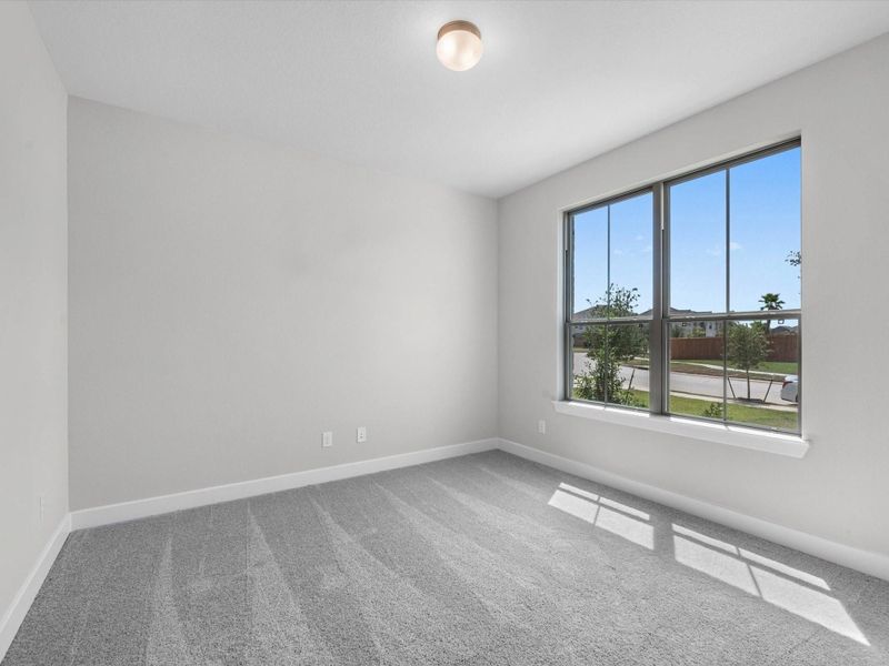 Representative image. Features, selections and colors may vary.