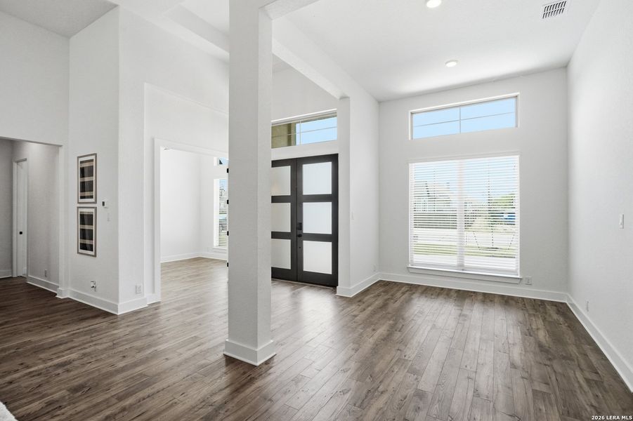 Spacious, unfurnished interior of a new home in Mesa Western, Cibolo (Image 21). Spacious, unfurnished interior of a new home in Mesa Western, Cibolo (Image 21).