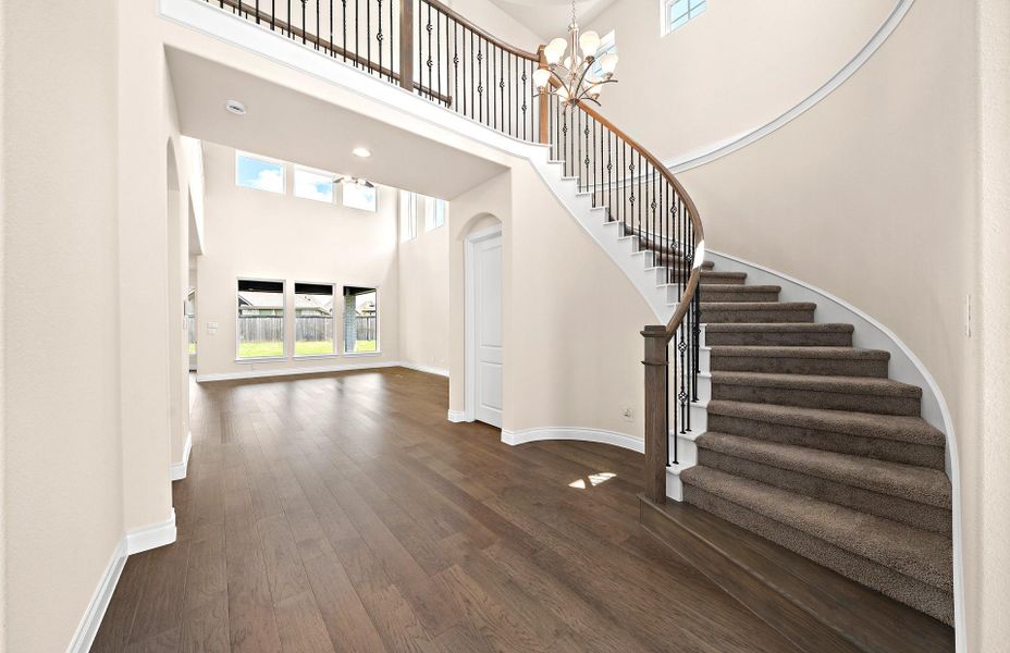 Spacious, unfurnished interior of a new home in Bridgeland 60′, Cypress (Image 39). Spacious, unfurnished interior of a new home in Bridgeland 60′, Cypress (Image 39).