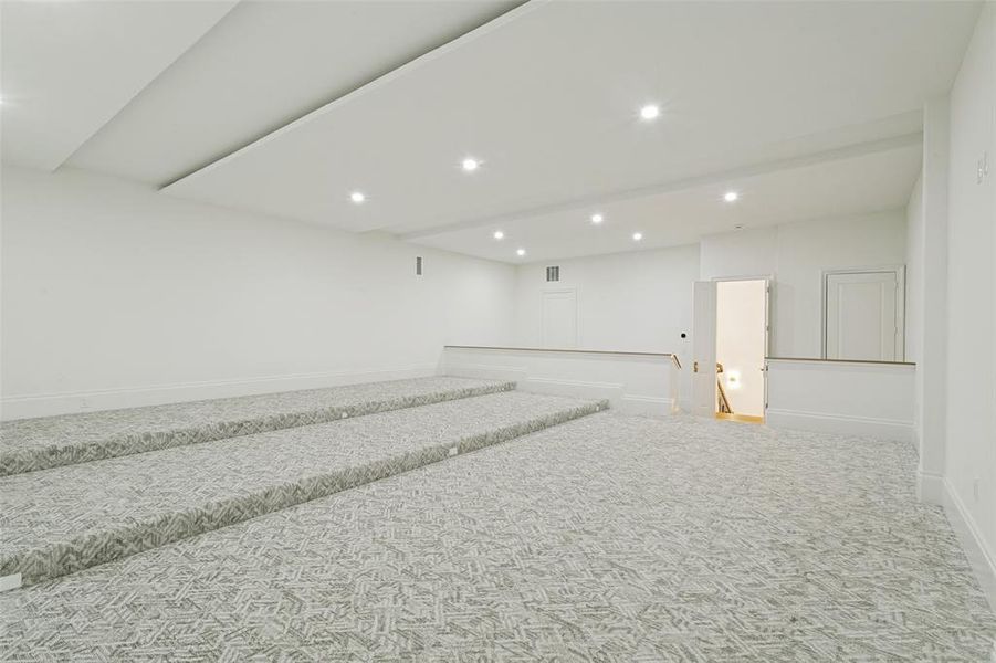 Spacious, unfurnished interior of a new home in , Keller (Image 21).