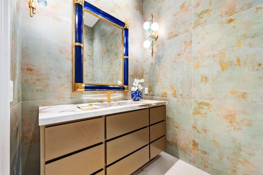 Powder Room Powder Room