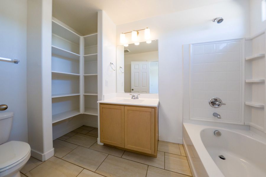 Furnished interior view inside a new home in Rancho Santa Rosa, Maricopa (Image 9).