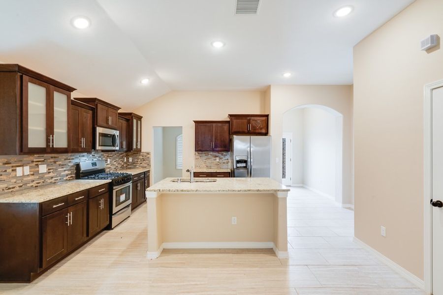 Furnished interior view inside a new home in Crossland, Socorro (Image 7).