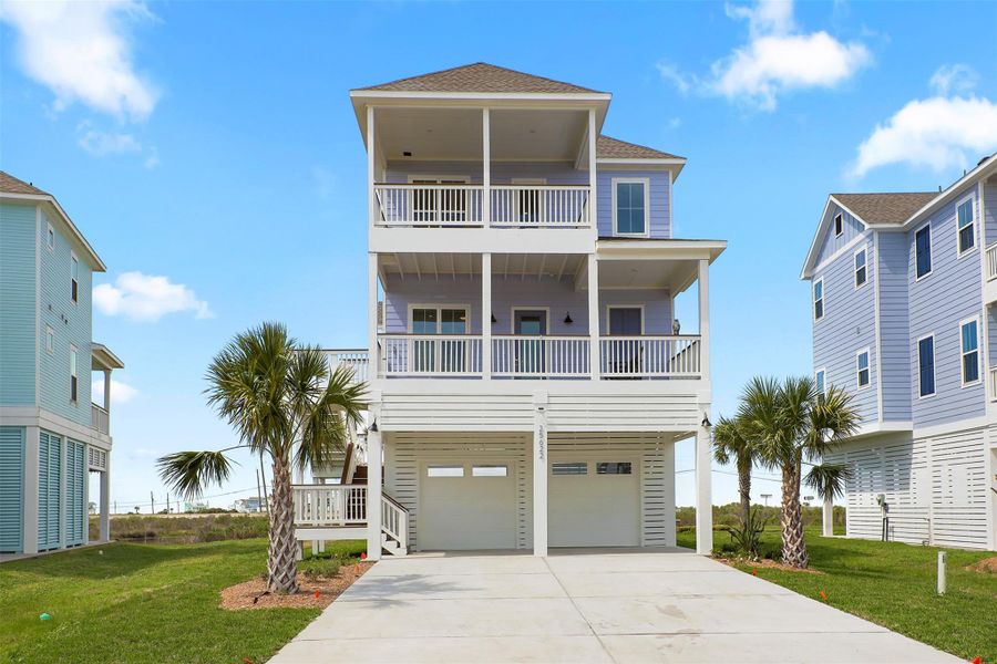 Welcome to Playa de Cielo, a beautifully designed Stately Homes build completed in 2024. Located on the ocean side of the exclusive Pointe West community, this coastal retreat offers modern comfort, stylish finishes, and easy access to the beach crossover just a short walk away.