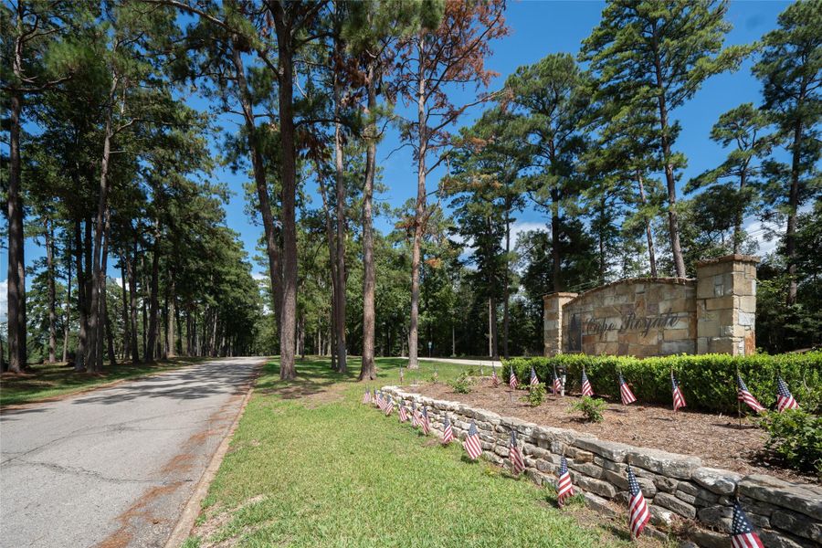 Step into your new home at Cape Royale and make sure to put in an offer – you won’t want to miss out on this beauty!