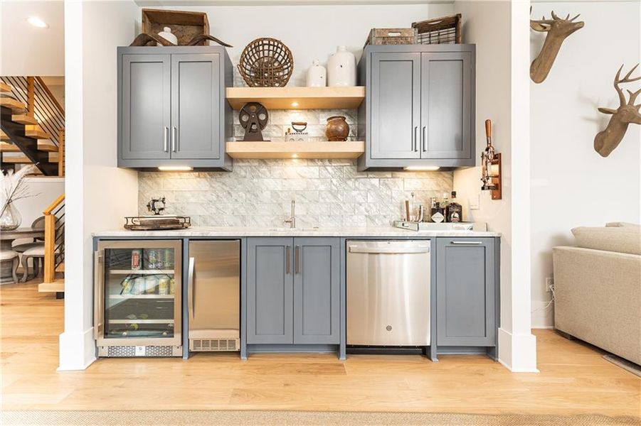 Furnished interior view inside a new home in , Marietta (Image 94).