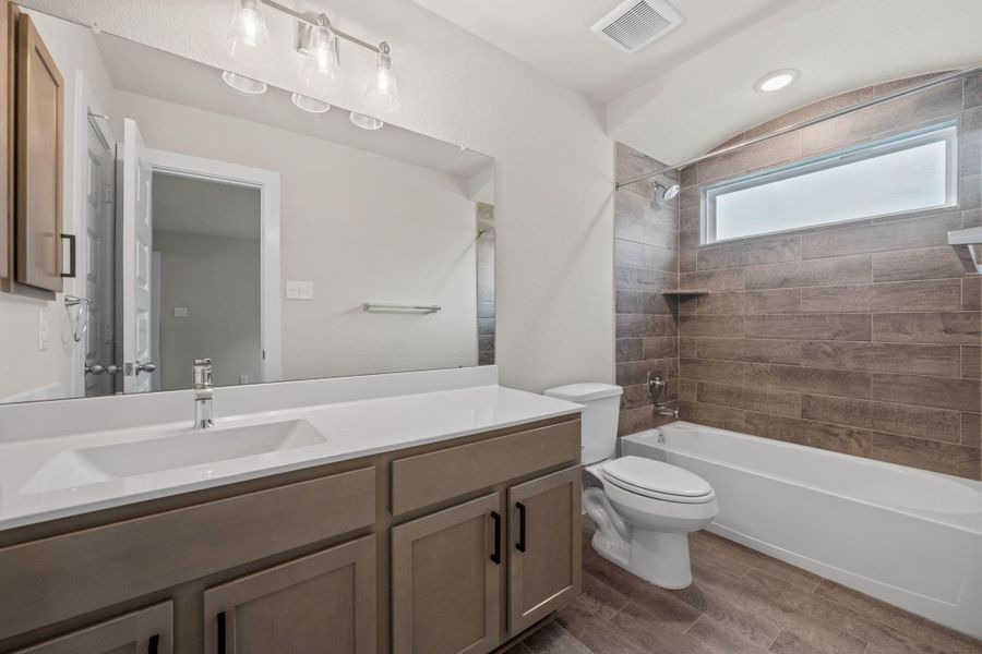 Furnished interior view inside a new home in Balmoral, Humble (Image 7). Furnished interior view inside a new home in Balmoral, Humble (Image 7).