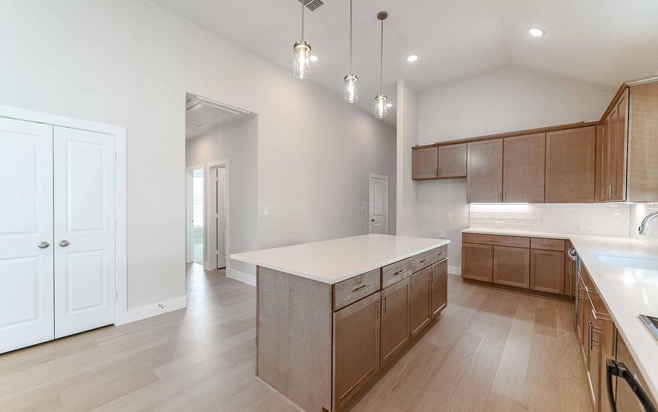 Furnished interior view inside a new home in Sanctuary, Salado (Image 6).