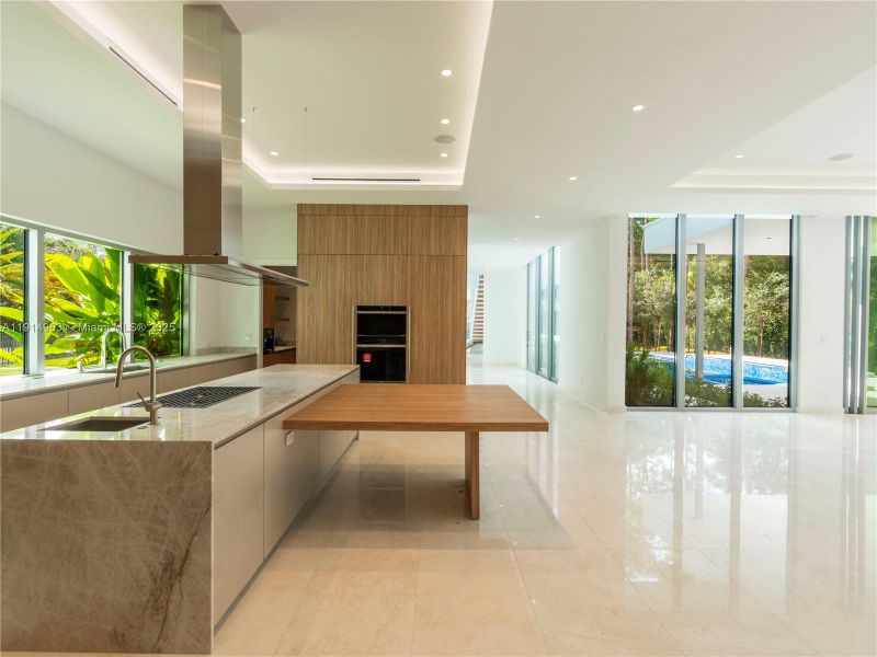 Furnished interior view inside a new home in , Pinecrest (Image 14).