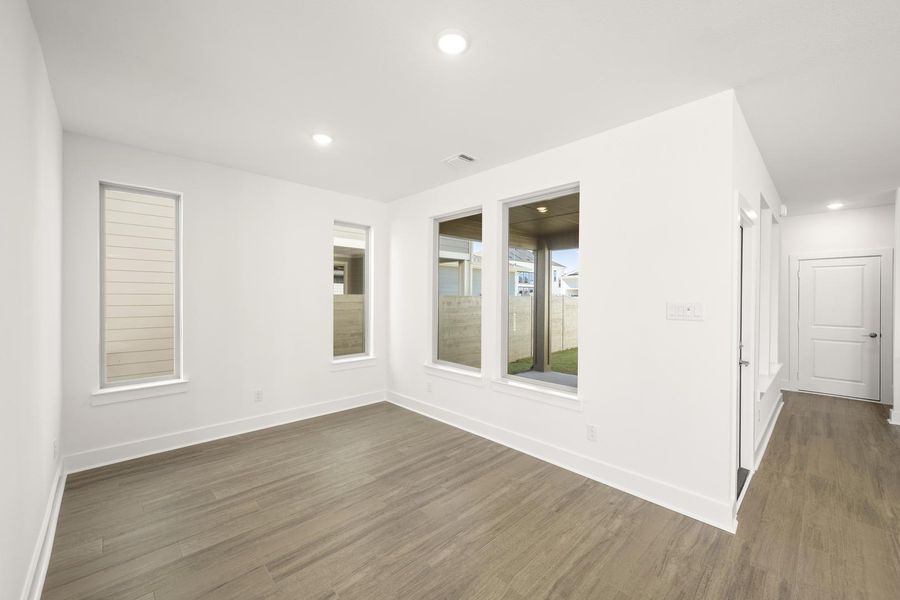 Spacious, unfurnished interior of a new home in The Retreat at Harvest, Argyle (Image 19).