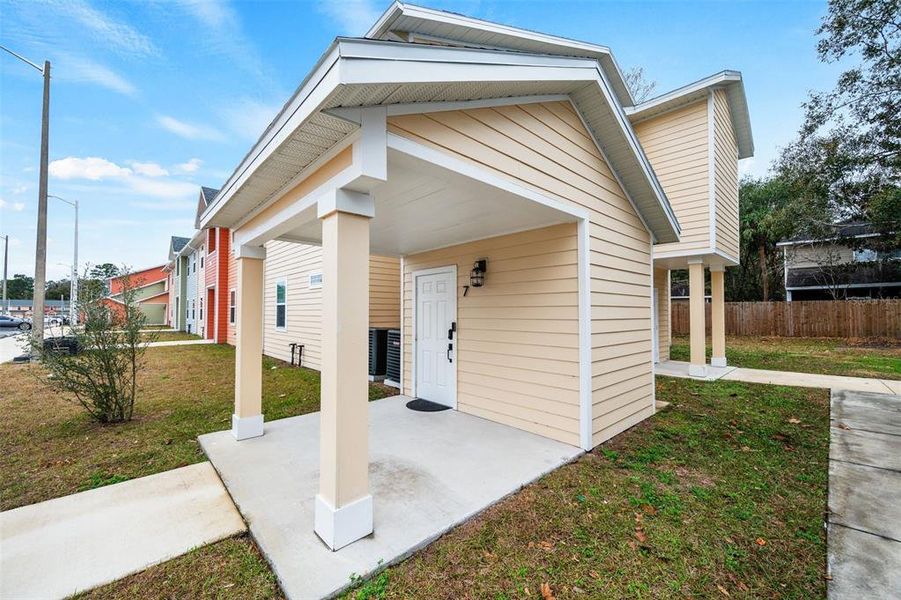 Exterior details and patio area of a home in , Gainesville (Image 19).