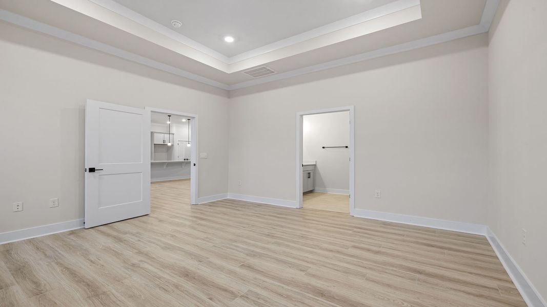 Spacious, unfurnished interior of a new home in Whitehawk Meadows, Travelers Rest (Image 28).
