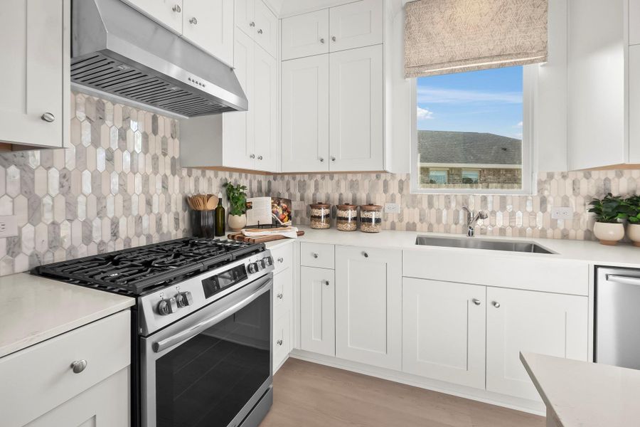 *Not actual home, pictures representative of same floor plan* *Not actual home, pictures representative of same floor plan*