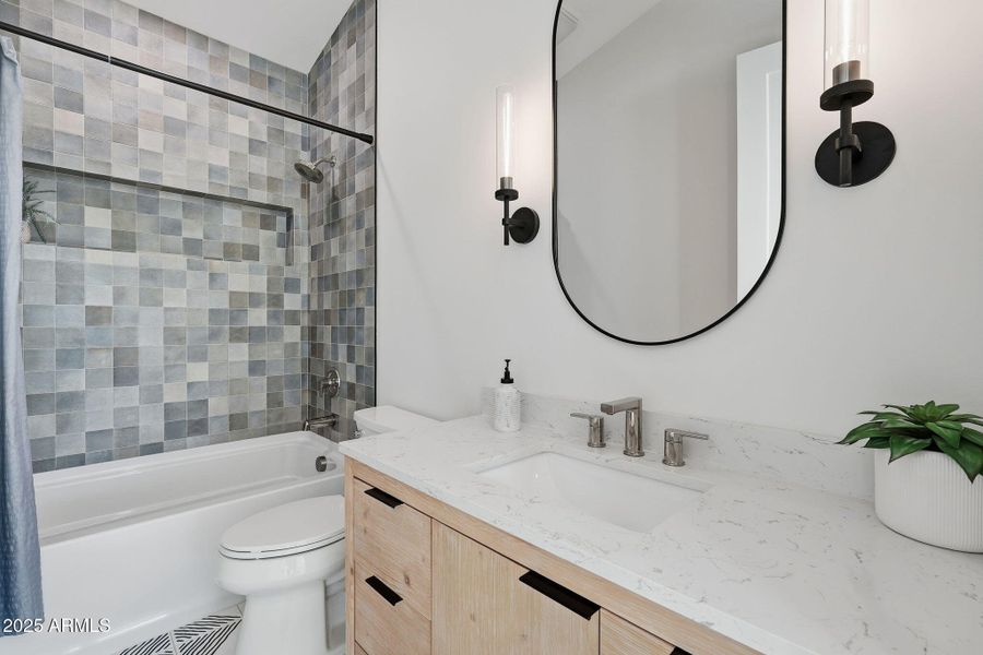 Upstairs extra bath Upstairs extra bath