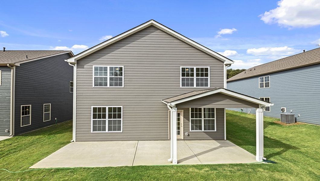Exterior details and patio area of a home in Adams Glen, Mauldin (Image 2). Exterior details and patio area of a home in Adams Glen, Mauldin (Image 2).