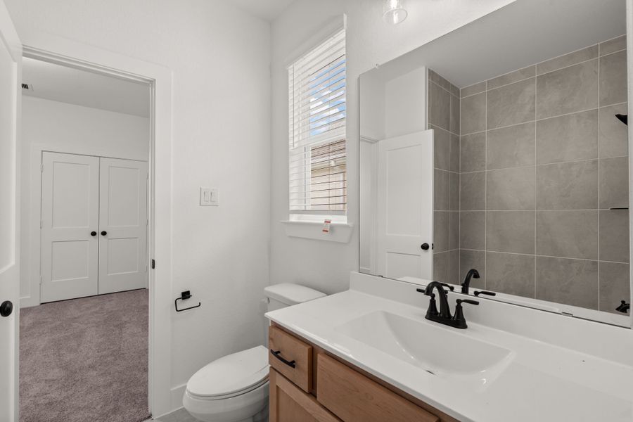 Furnished interior view inside a new home in Meridiana, Manvel (Image 8).