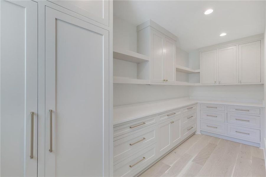 Furnished interior view inside a new home in , Alpharetta (Image 8).