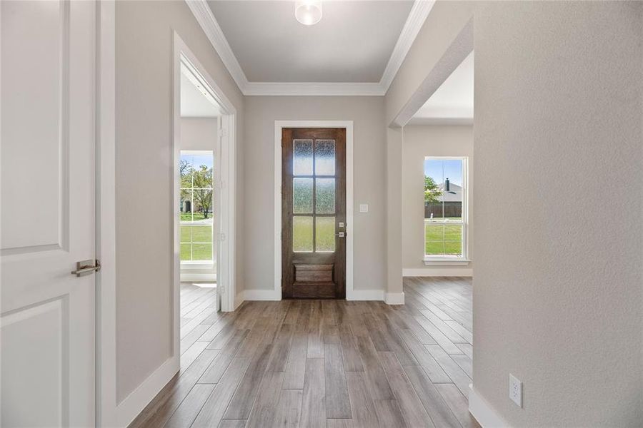 Spacious, unfurnished interior of a new home in Crystal Springs Estates, Alvarado (Image 36).