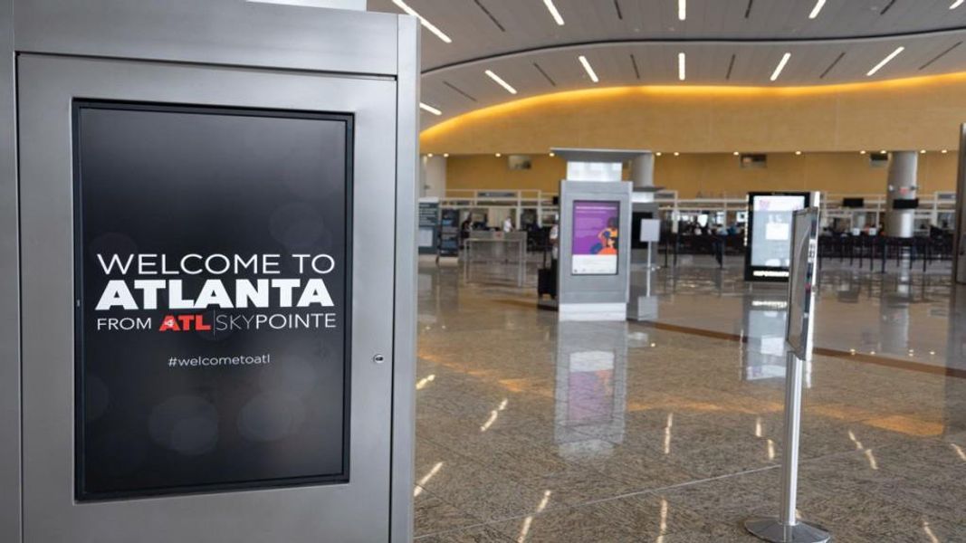 Image 58 of a home in Pointe Park.