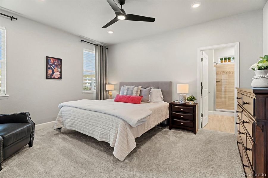 Furnished interior view inside a new home in Murphy Creek, Aurora (Image 24).