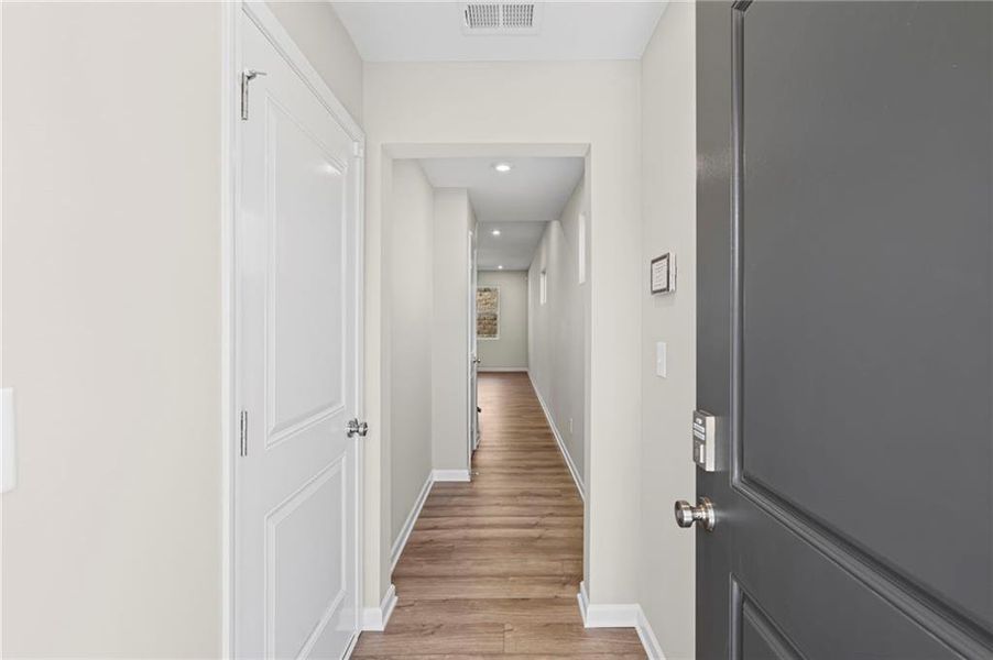 Spacious, unfurnished interior of a new home in Villas at Gold Creek, Dawsonville (Image 14).