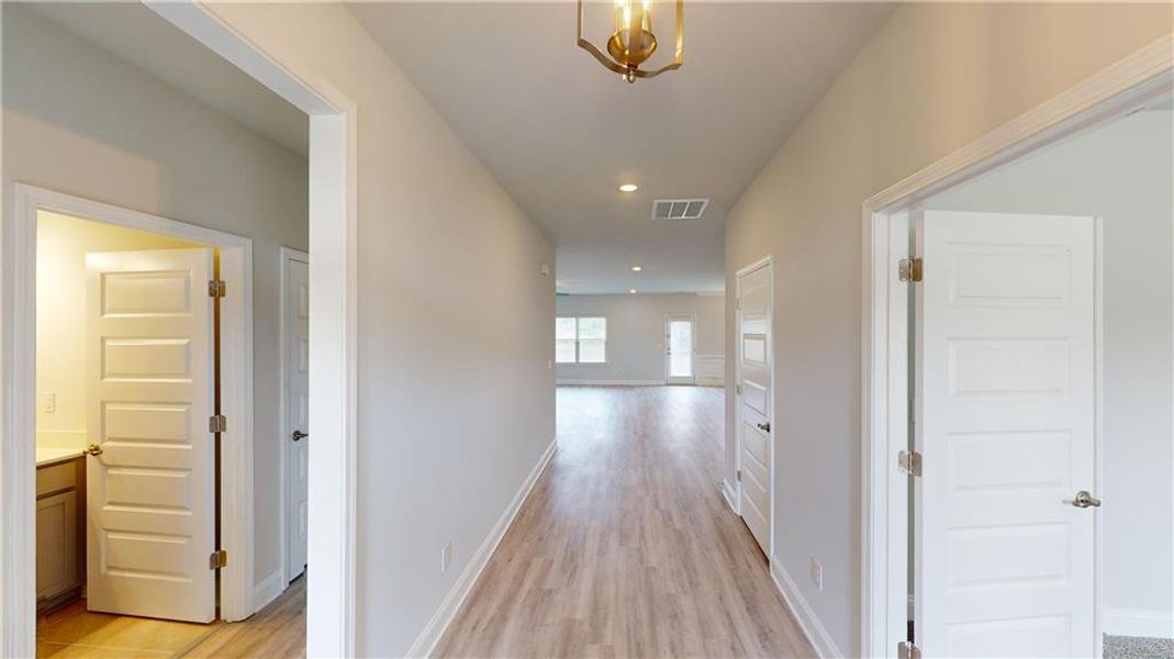 Spacious, unfurnished interior of a new home in , Griffin (Image 36).