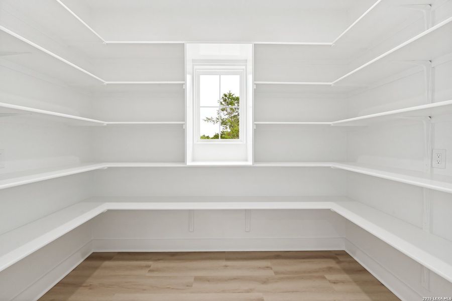 Spacious, unfurnished interior of a new home in , Boerne (Image 17).