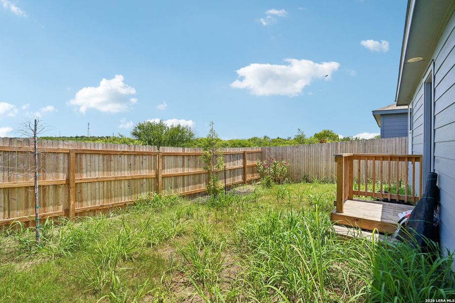 Exterior details and patio area of a home in Steelwood Trails, New Braunfels (Image 4).