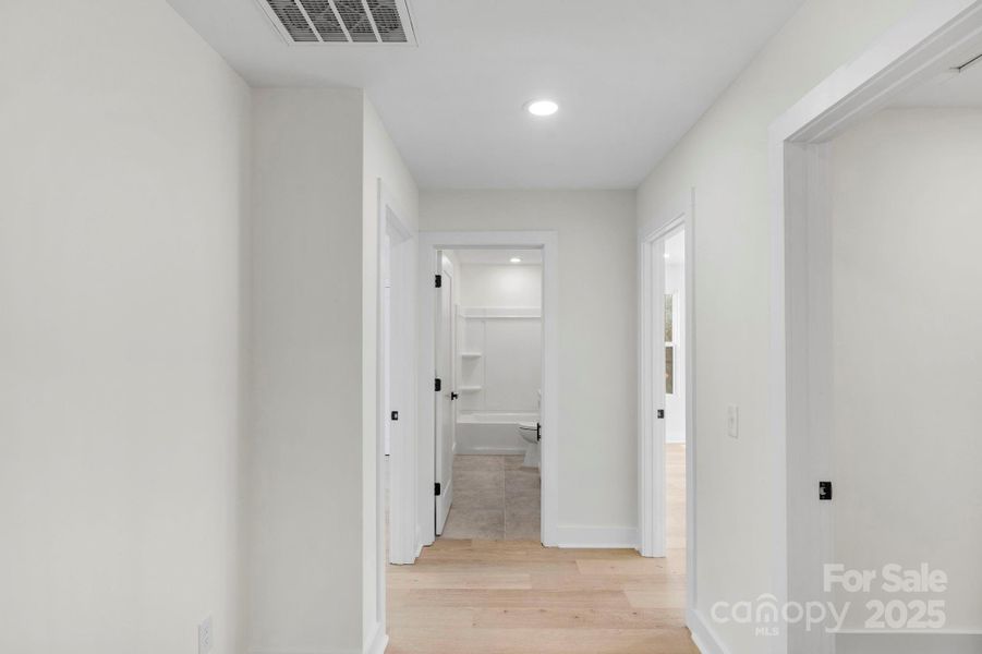 Spacious, unfurnished interior of a new home in , Waxhaw (Image 19). Spacious, unfurnished interior of a new home in , Waxhaw (Image 19).