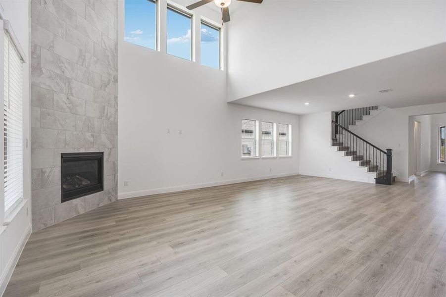 Spacious, unfurnished interior of a new home in South Oak 60s, Lakewood Village (Image 20). Spacious, unfurnished interior of a new home in South Oak 60s, Lakewood Village (Image 20).