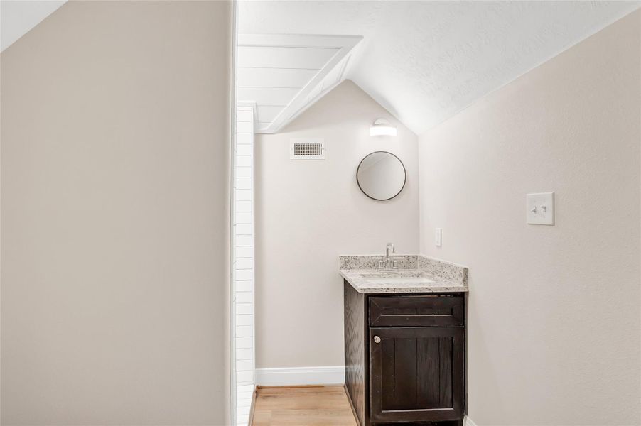 Upstairs full bath