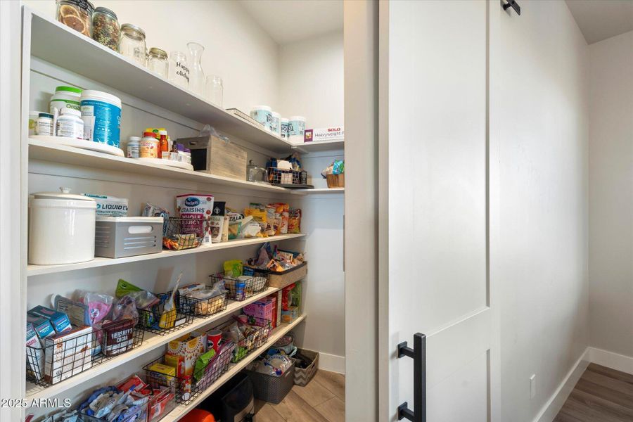 Walk in Pantry