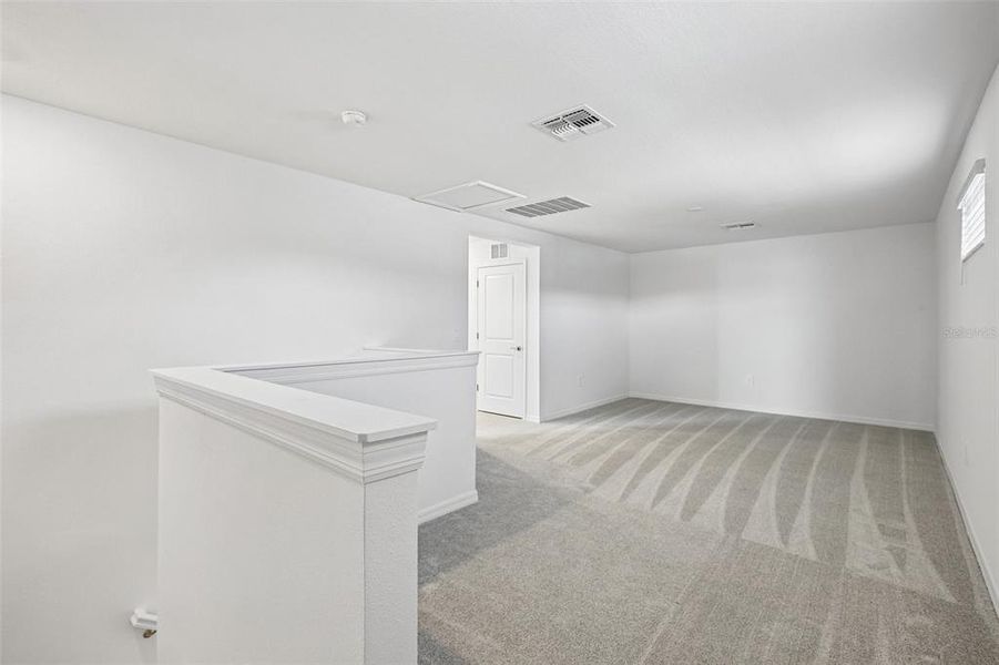 Spacious, unfurnished interior of a new home in Southpointe, Palmetto (Image 29).