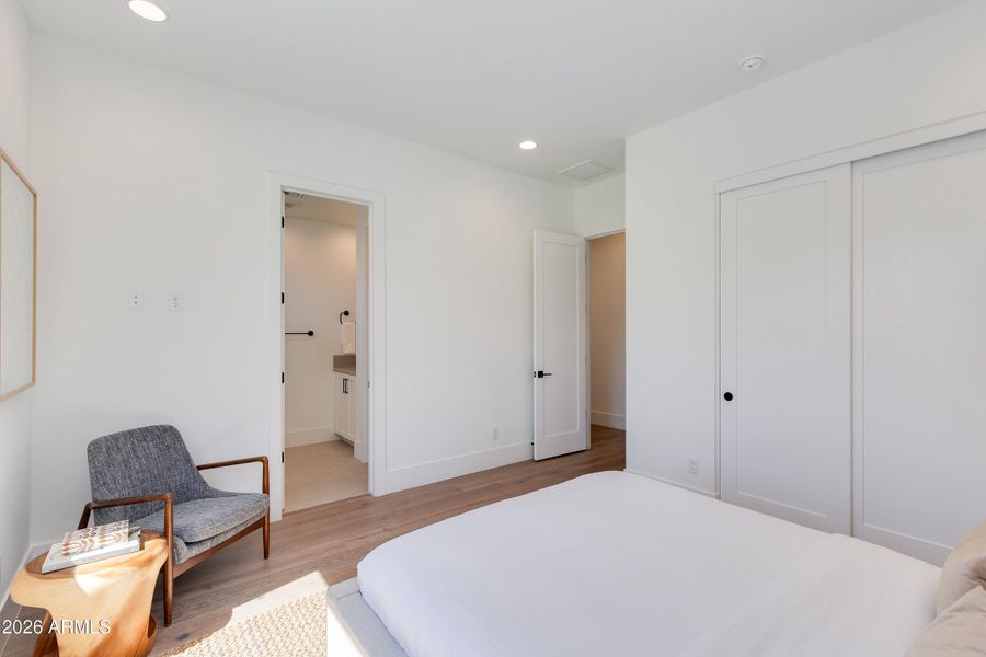 41-Bloomfield 41-Bloomfield