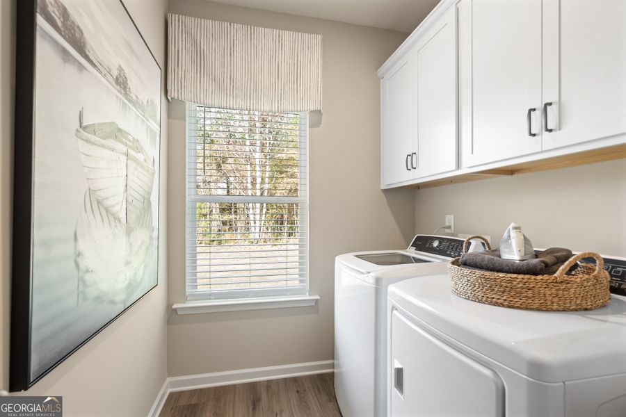Close-up of interior finishes inside a home in Maddox Station, Eatonton (Image 17).