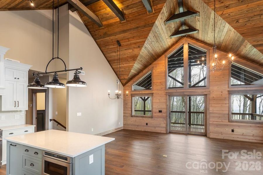 Image 43 of a home in .
