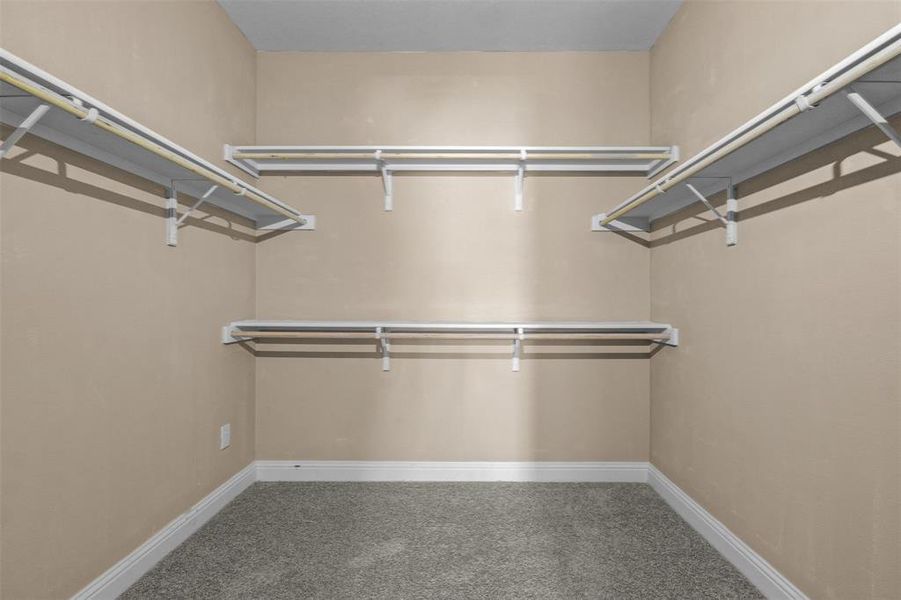 Spacious, unfurnished interior of a new home in , Corsicana (Image 21).