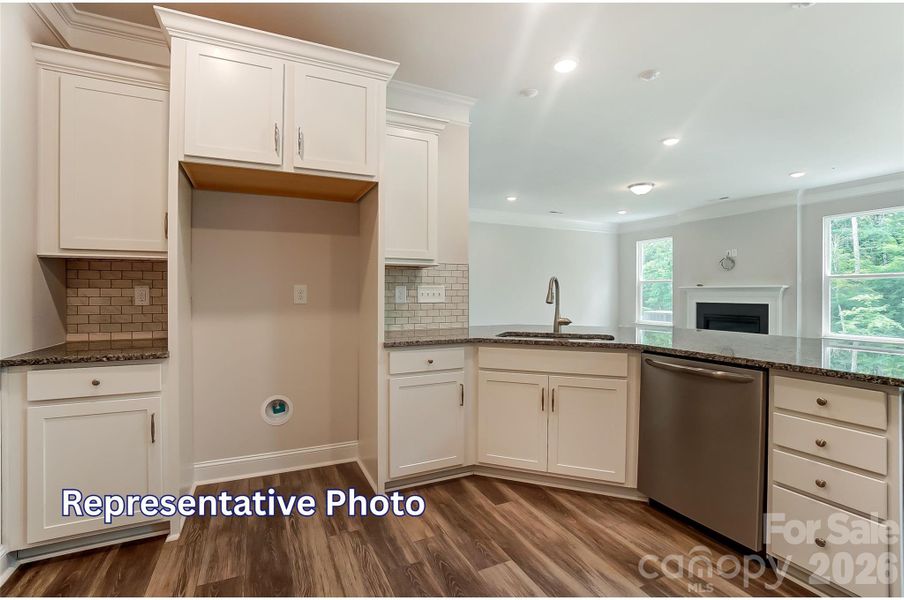 Furnished interior view inside a new home in Caldwell Forest, Charlotte (Image 5).