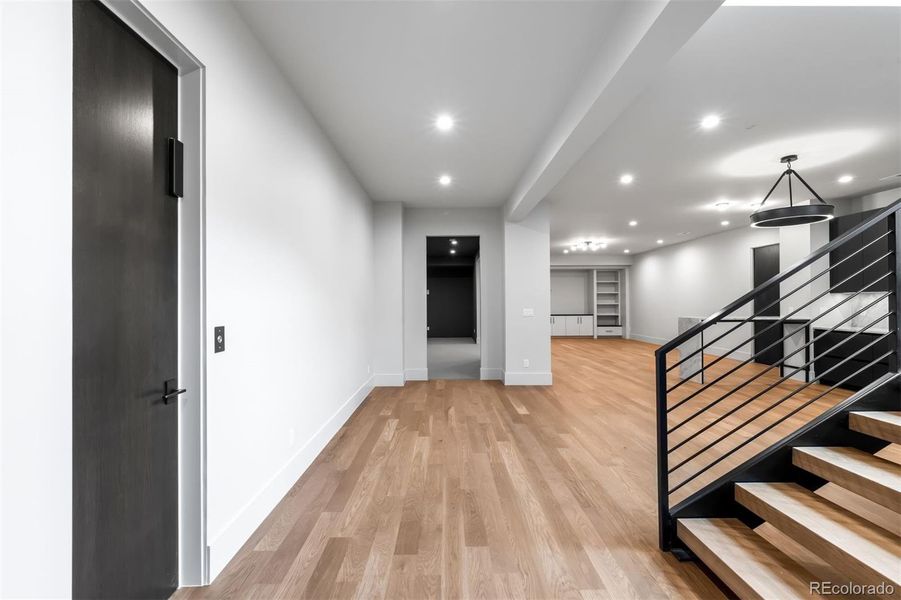 Spacious, unfurnished interior of a new home in , Denver (Image 21).