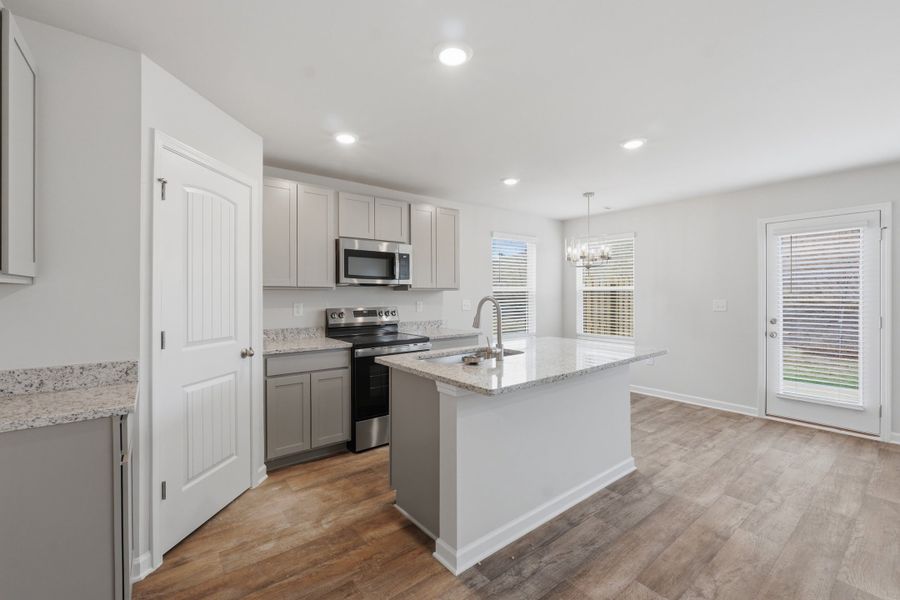 3br New Home in Hogansville, GA.  - Slide 9
