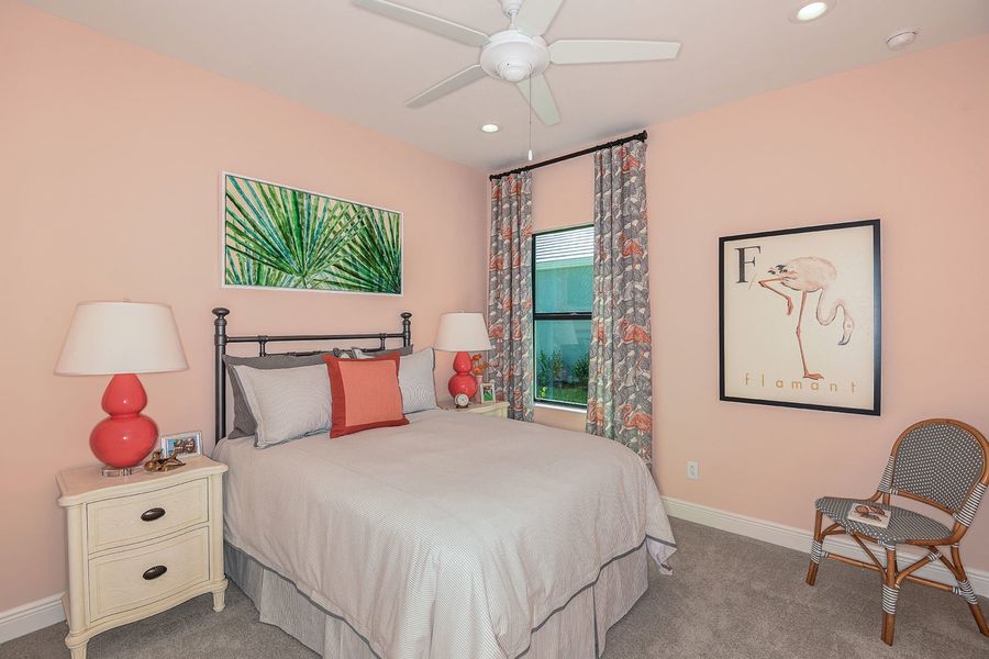 Representative furnished interior of a home built from the Starlight 2 by Neal Communities in Verandah, Fort Myers (Image 8).