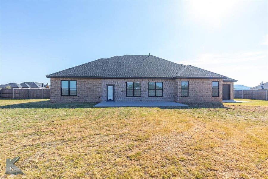 Exterior details and patio area of a home in , Abilene (Image 29).