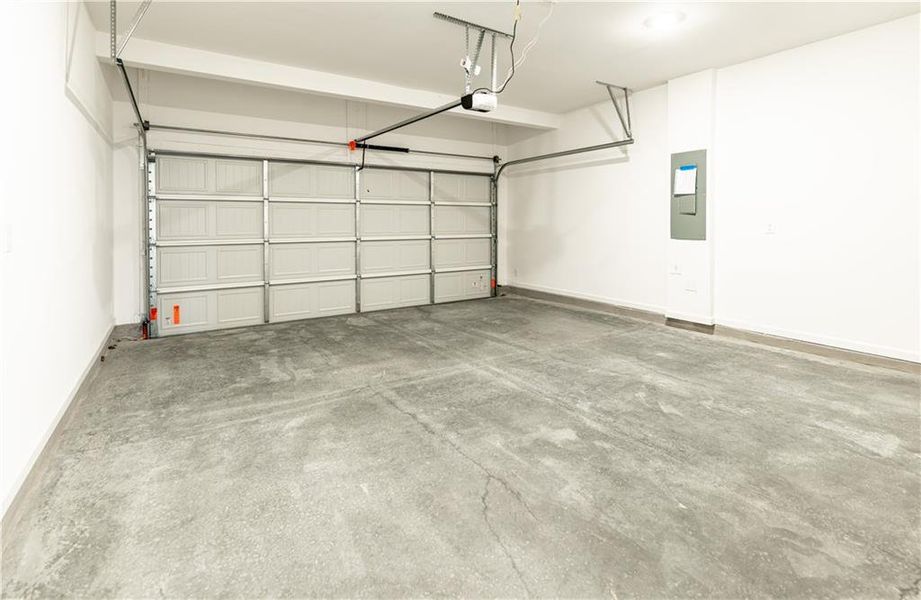 Spacious, unfurnished interior of a new home in , Buford (Image 16).