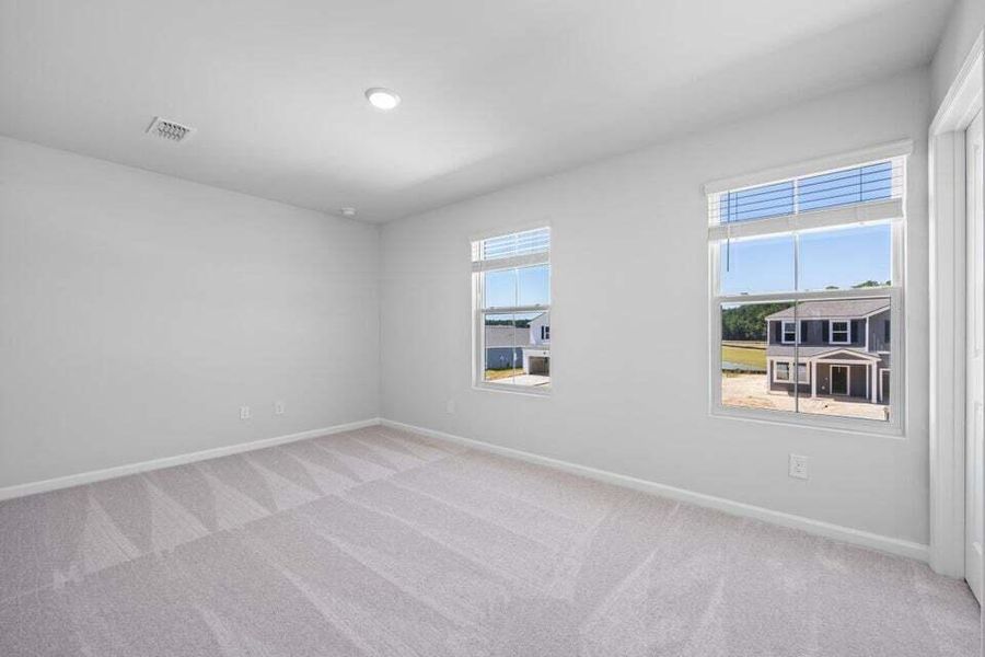 Spacious, unfurnished interior of a new home in Nexton, Summerville (Image 10).