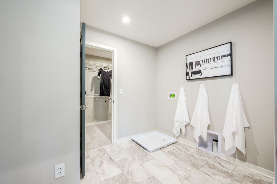Representative furnished interior of a home built from the Blair by Fischer Homes in Twin Lakes, Hoschton (Image 63).